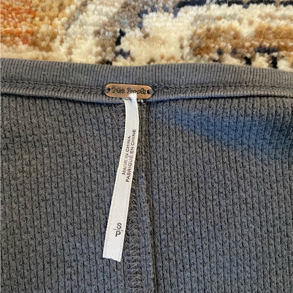 Free People Long Sleeve with knit sleeves - Picture 4 of 5
